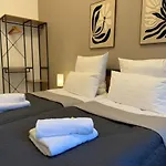 Atlas 1 Oberhausen, 3 Zimmer, Naehe Bahnhof, Westfield Centro Appartement Oberhausen (North Rhine-Westphalia)